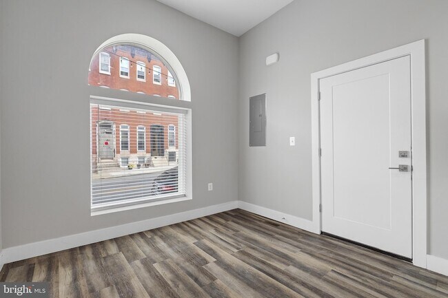 Foto del edificio - 1235 W Lafayette Ave