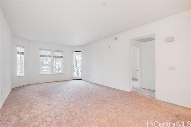 Building Photo - 520 Lunalilo Home Rd