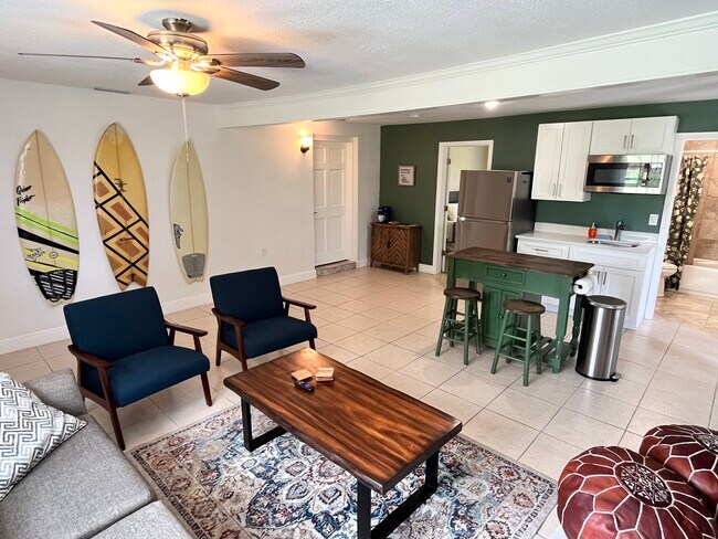 Foto del edificio - 5870 N Courtenay Pky