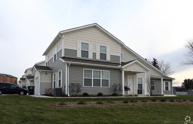 Foto del edificio - Streetsboro Townhomes