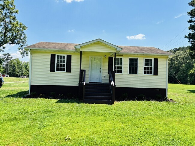 Building Photo - 847 Skipwith Rd