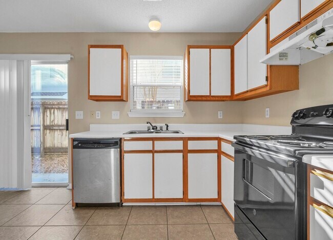 Foto del edificio - 1022 Rockport Dr