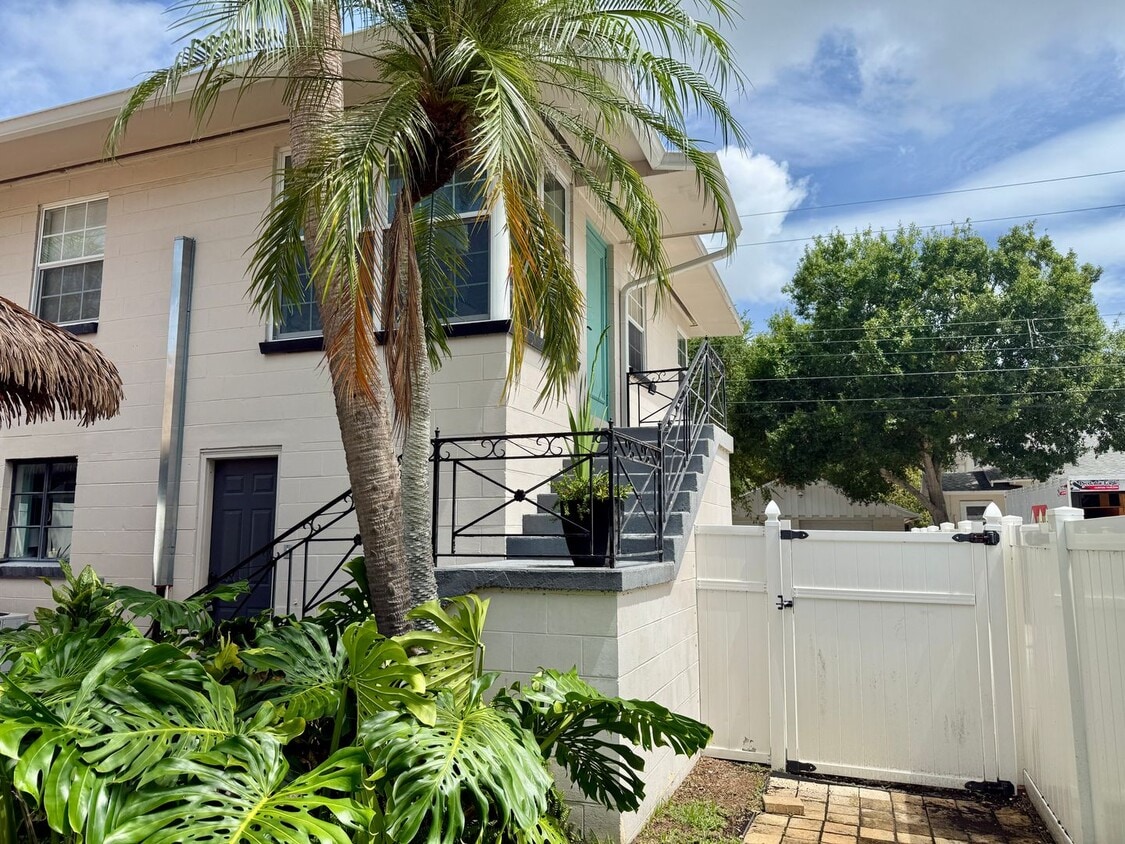 Fully furnished 1/1 Apartment Old NE - Fully furnished 1/1 Apartment Old NE