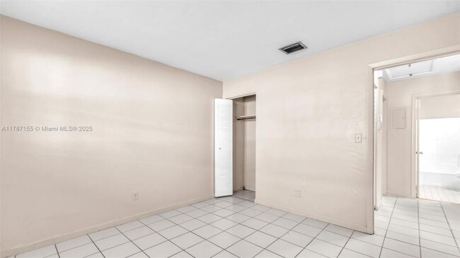 Building Photo - 2 bedroom in Miramar FL 33023
