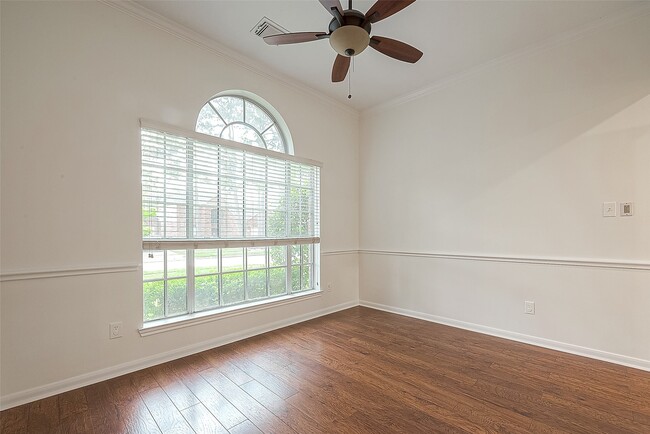 Foto del edificio - 23759 River Pl Dr