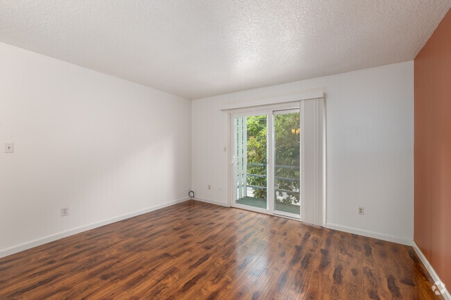 2HAB, 1BA - 700 ft² - Marquam Terrace Apartments