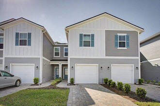 Building Photo - 61 Mellowood Ln
