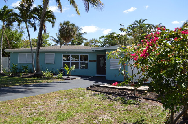 Foto del edificio - 370 SW 14th St