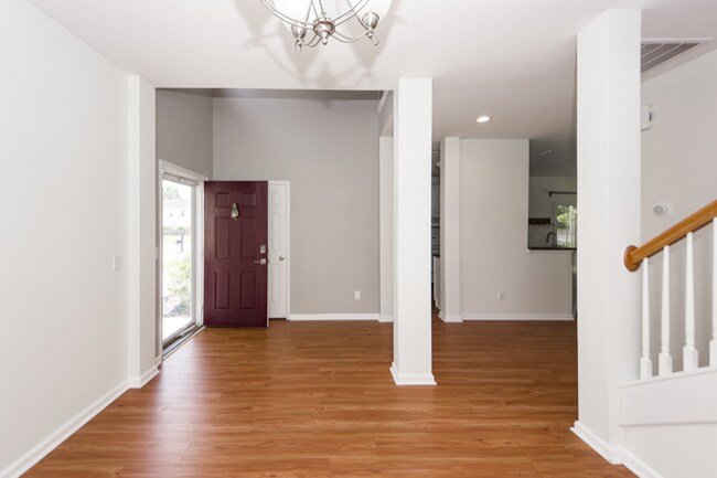 Building Photo - 477 Blue Dragonfly Dr