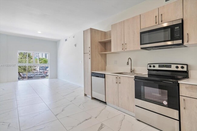 Foto del edificio - 420 SW 7th Ave