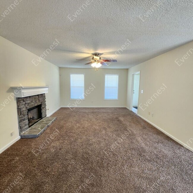 Building Photo - 4558 Mitchells Ridge Dr