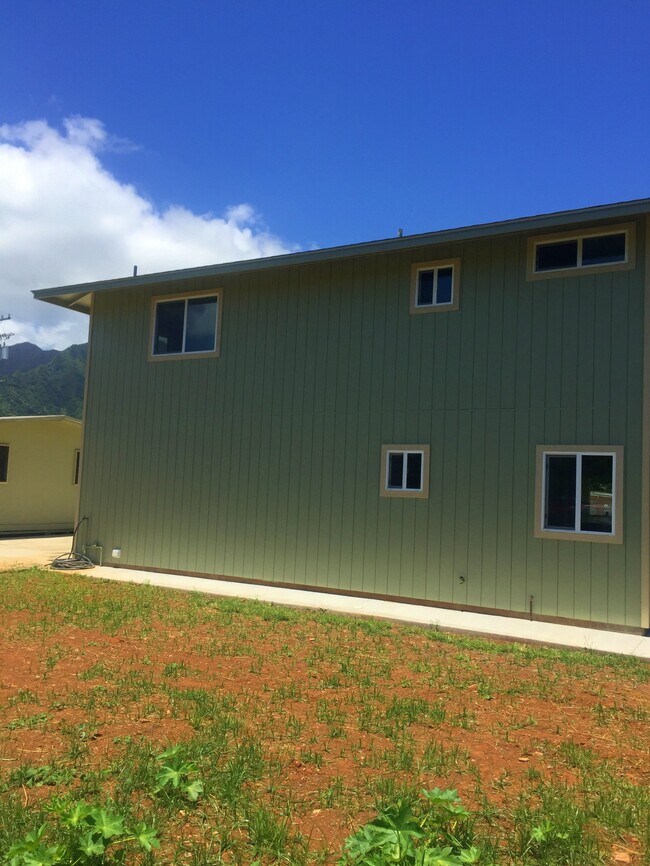 47121 Wailehua Rd, Kaneohe, HI 96744 House Rental in Kaneohe, HI