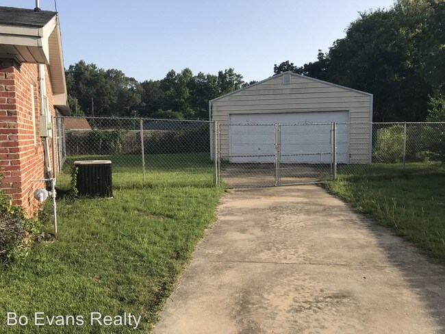 Building Photo - 4 br, 2 bath House - 309 Gunter Ct