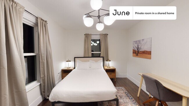 Foto del edificio - Private bedroom in 3 bed/1 bath Home
