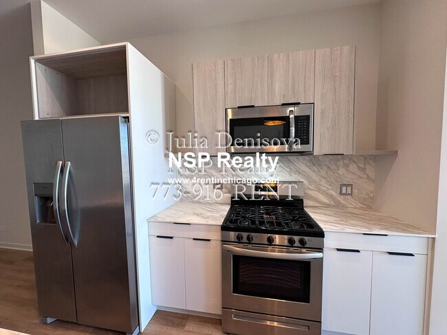 Foto del edificio - 3207 N Narragansett Ave
