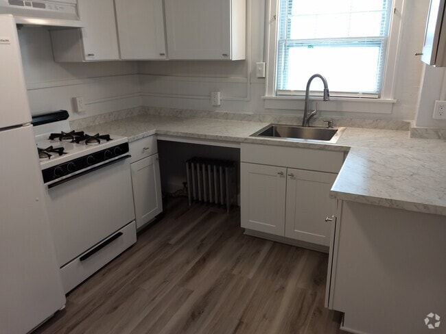 Building Photo - 316 Bermond Ave