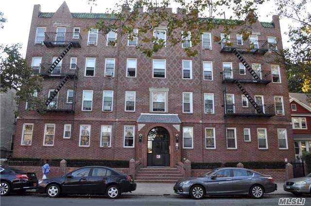 Primary Photo - 109-18 Lefferts Blvd