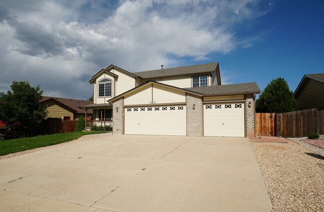 Photo - 7273 Banberry Dr House