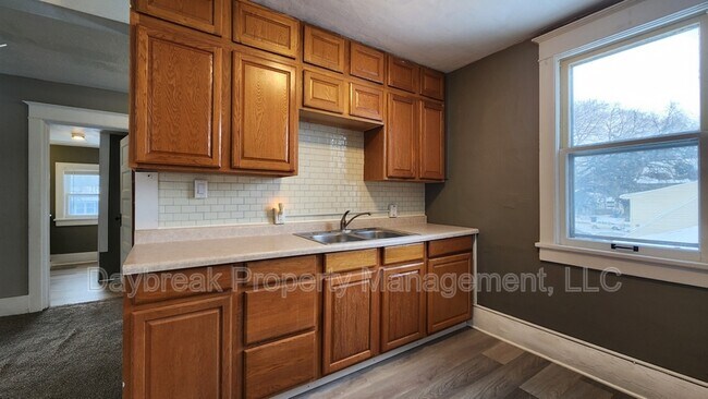 Foto del edificio - 1228 10th St N