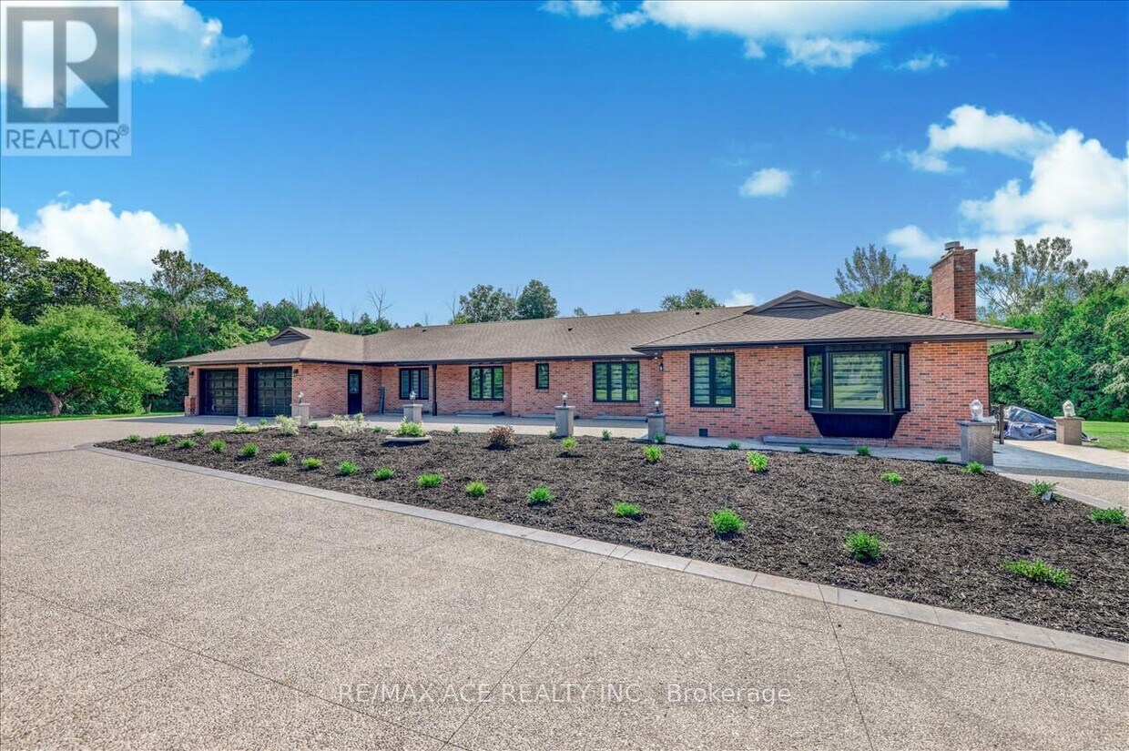 Photo principale - 3589 Tooley Rd