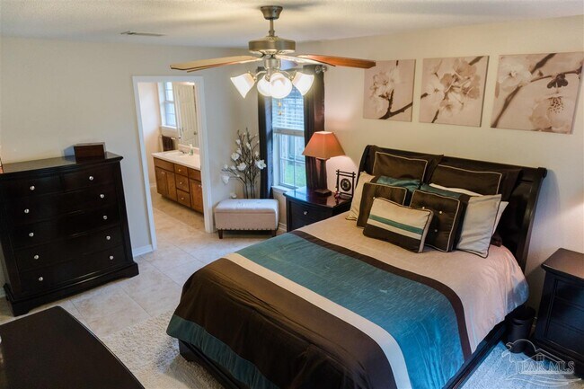 Foto del edificio - 5341 English Oak Dr