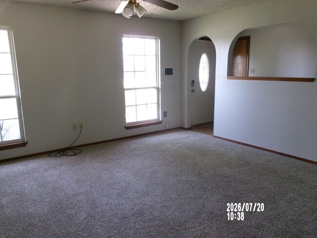 Building Photo - This Home is a Must See Located In Terrace Hills