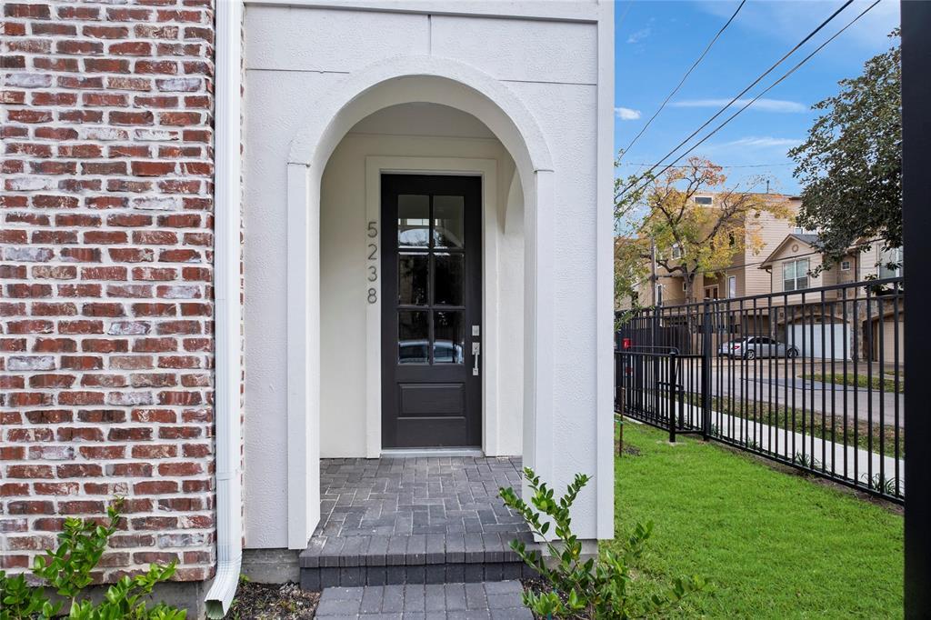 5238 Schuler St, Houston, TX 77007 House Rental in Houston, TX