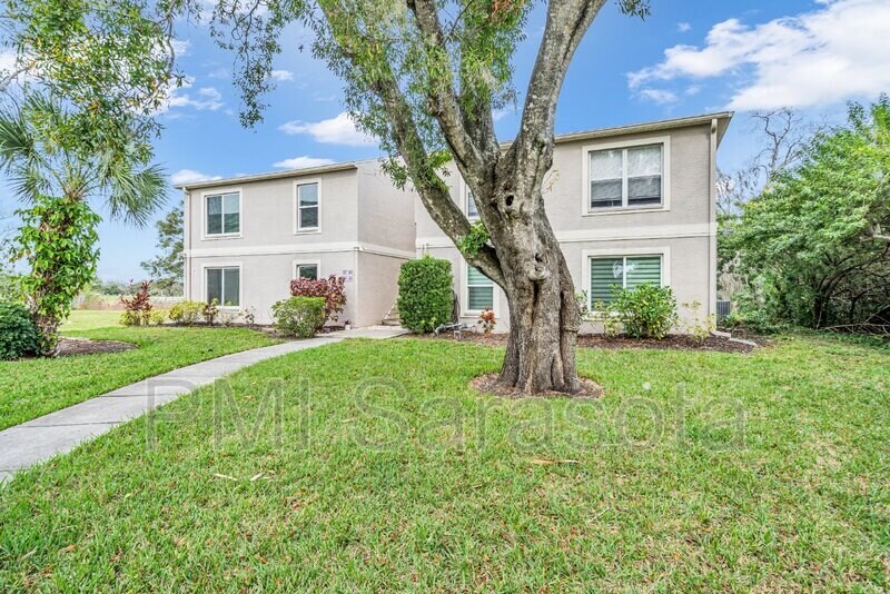 Foto principal - 387 Bobby Jones Rd