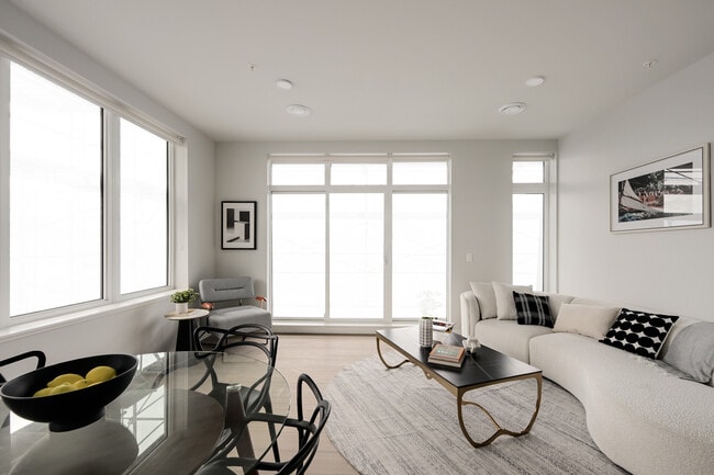 Interior Photo - Tresah West