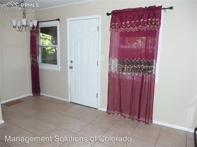 Building Photo - 3 br, 1 bath House - 2011 S. Corona Ave.