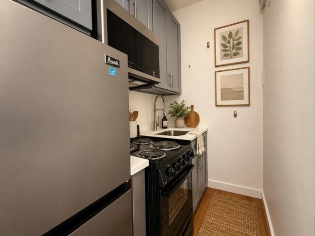 Building Photo - West 90th Street