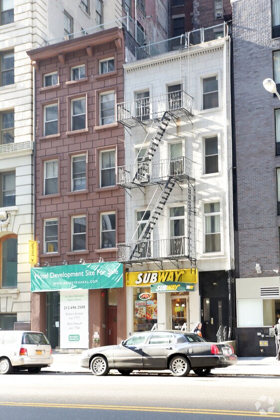 Foto del edificio - 122 Water St