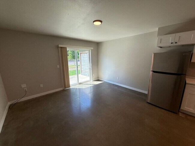 Foto del edificio - 2901 Waverly Dr SE