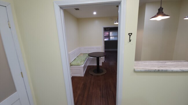 Foto del edificio - 2518 Lester St