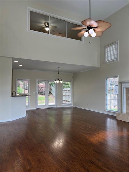 Building Photo - 4603 Village Dr