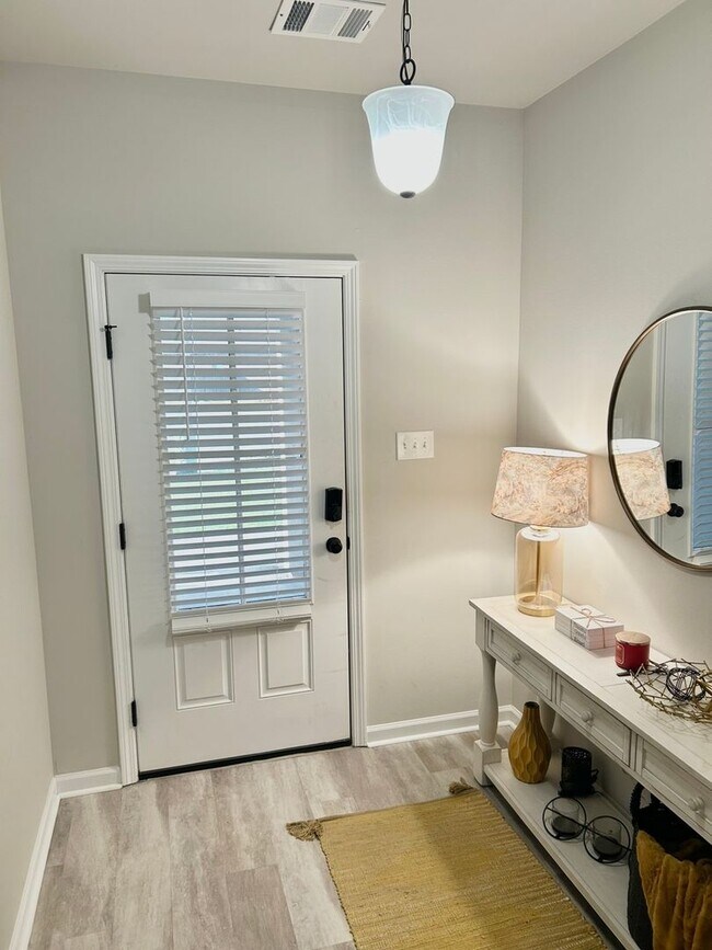 Foto del edificio - 210 St Fazzio St