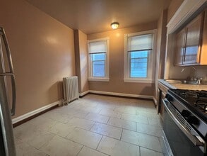 Building Photo - 605 W Olney Ave Building Photo - 605 W Olney Ave