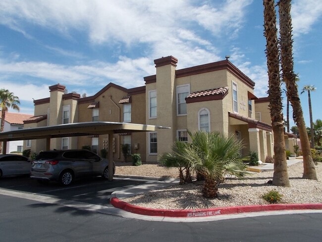 Building Photo - Beautiful 2-Bedroom Condo with Fireplace & Community Pool Near Cheyenne Freeway