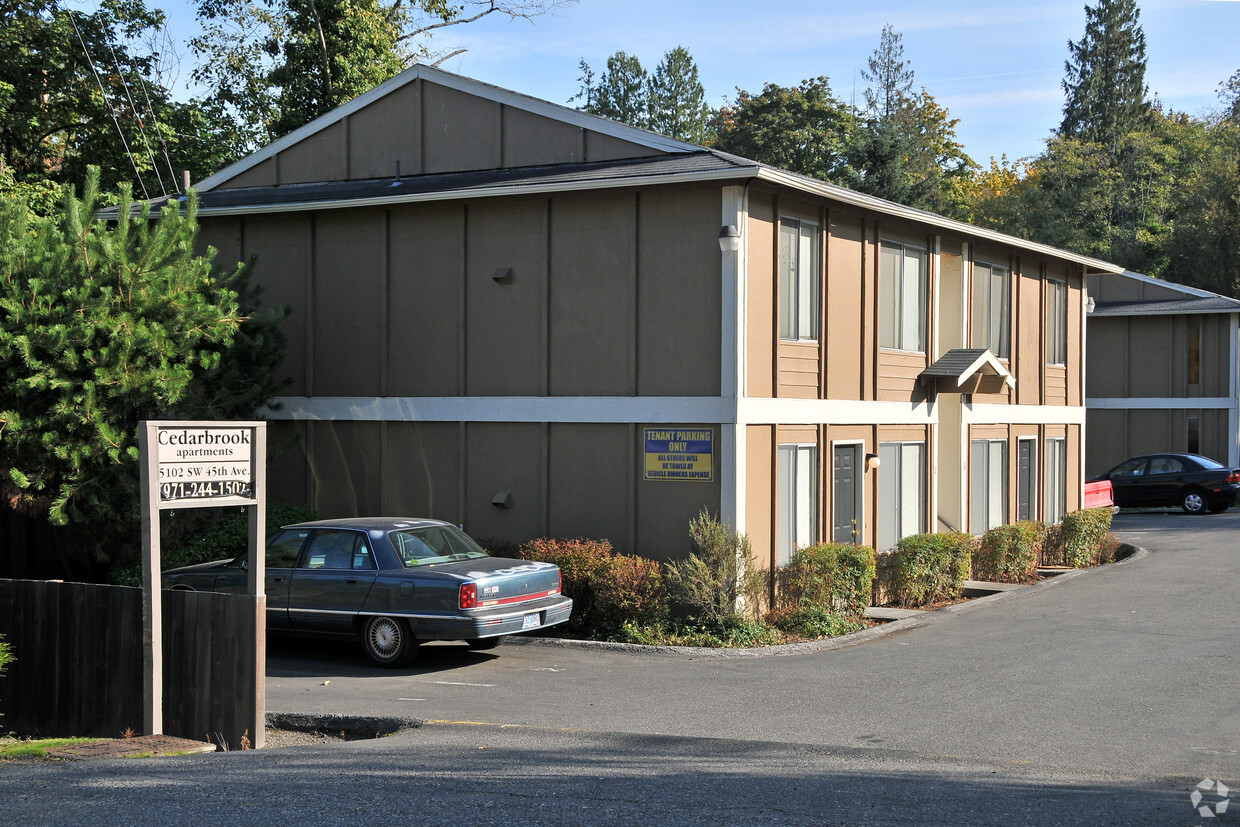 Primary Photo - Cedarbrook Apartments