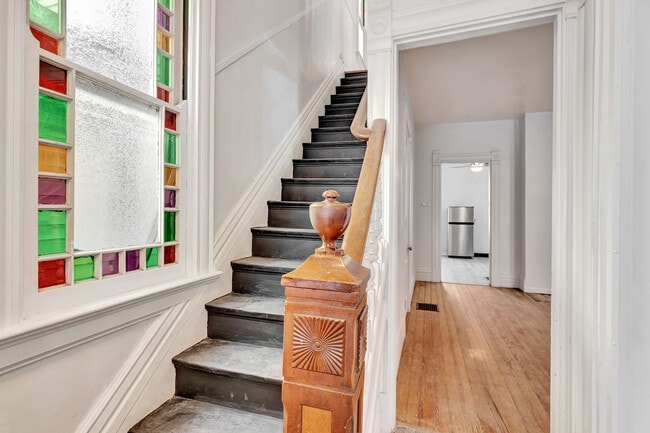 Building Photo - 2030 Scott Blvd