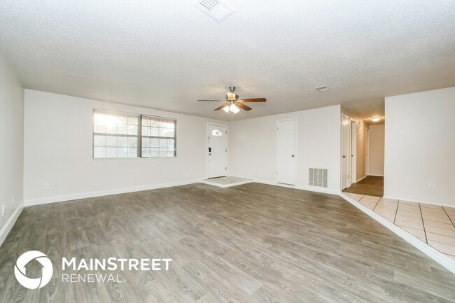 Building Photo - 2887 Gatling Blvd