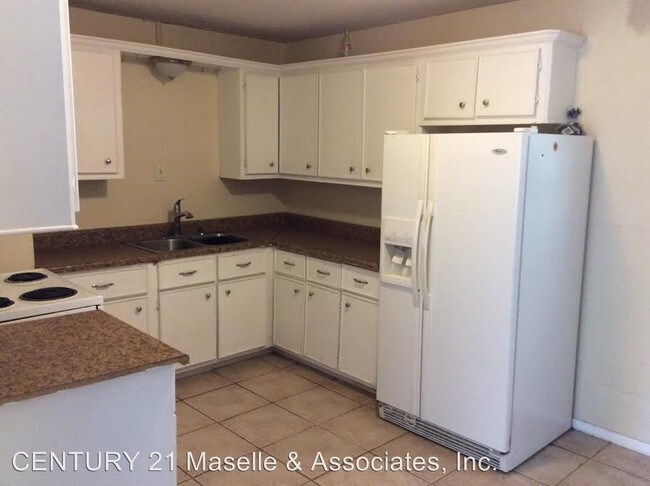 Foto del edificio - 3 br, 1 bath House - 111 McRaven