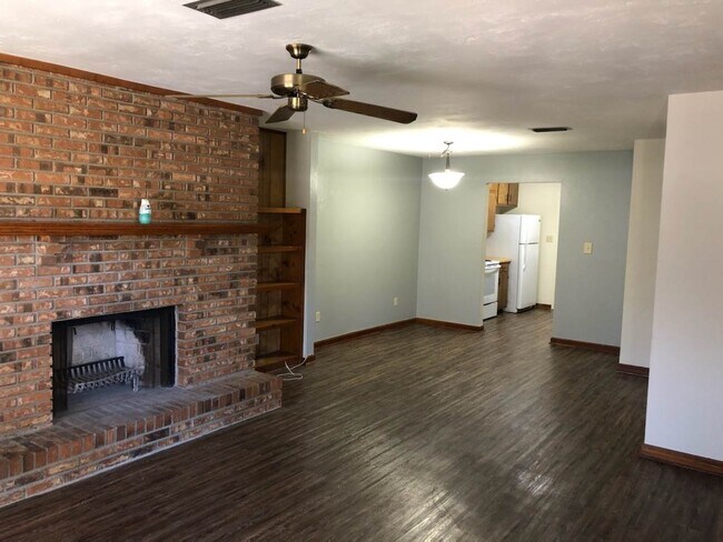 Foto del edificio - 475 Teal Ln