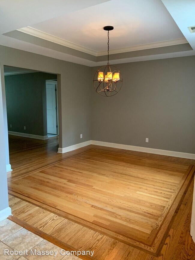 Building Photo - 2 br, 2 bath House - 1601 Spring Drive, #19