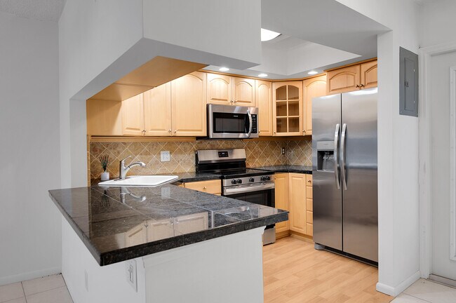 Foto del edificio - 2731 NE 14th Street Causeway