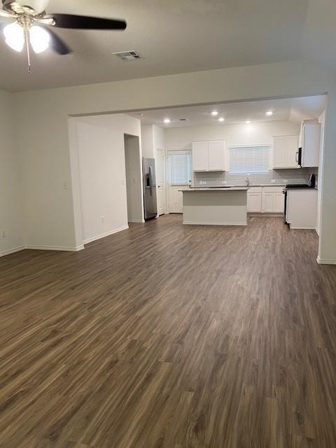 Foto del edificio - 170 Crystal River Rd