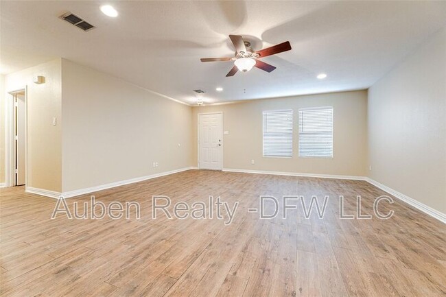 Foto del edificio - 9013 Fremont tr