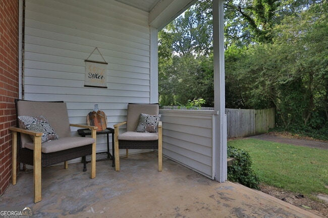 Foto del edificio - 219 N Midland Ave