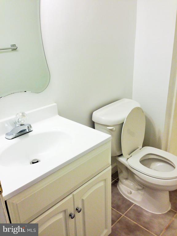 Foto del edificio - 4614 Charlton Ct