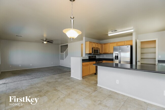 Building Photo - 23578 N Wilderness Way